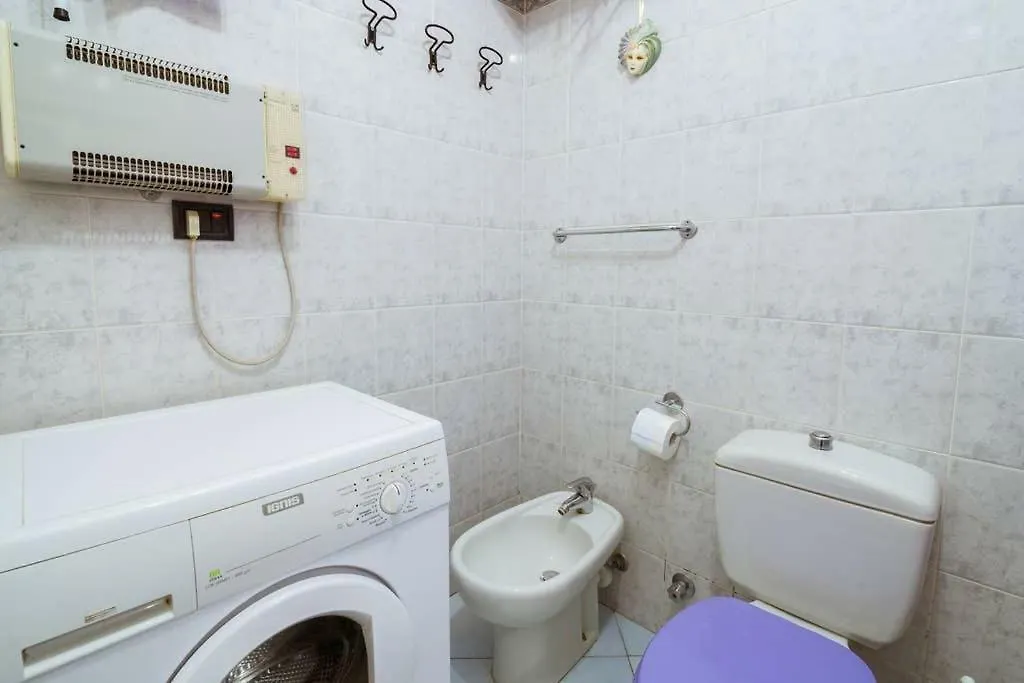 Garage, Piscina, Accesso A Mare E Pista Ciclabile Apartment Sanremo Italy